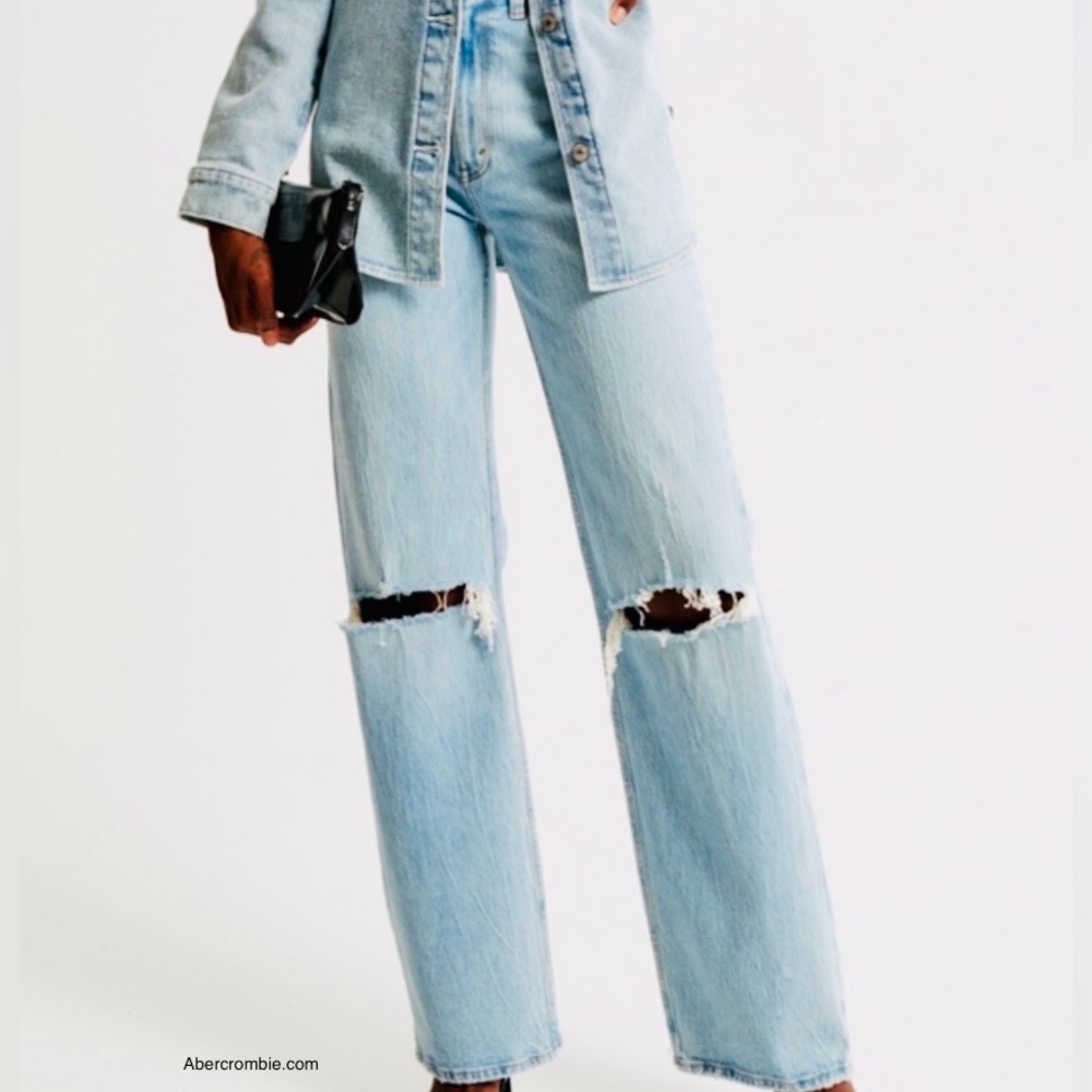 Abercrombie & Fitch 90’s Relaxed Jeans
